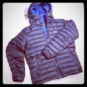 Patagonia Down Sweater Hoody - Sz. Medium
